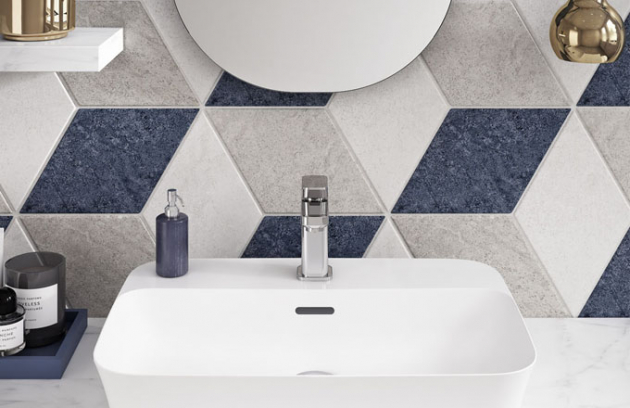 Elegantní ultratenké umyvadlo Ipalyss je vyrobeno z inovativního keramického materiálu Diamatec, který mu dodává fyzickou robustnost a éterický vzhled zároveň, 55 x 38 cm, cena od 11 132 Kč Elegantní ultratenké umyvadlo Ipalyss je vyrobeno z inovativního keramického materiálu Diamatec, který mu dodává fyzickou robustnost a éterický vzhled zároveň, 55 x 38 cm, cena od 11 132 Kč