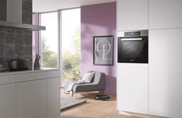 Pečicí trouby Miele Activ jsou šetrné k životnímu prostředí, rodinnému rozpočtu i času. Jsou v energetické třídě A+, vybavené pyrolýzou nebo povrchovou úpravou PerfectClean a jejich cena začíná na 16 990 Kč (H 2265 B), www.miele.cz Pečicí trouby Miele Activ jsou šetrné k životnímu prostředí, rodinnému rozpočtu i času. Jsou v energetické třídě A+, vybavené pyrolýzou nebo povrchovou úpravou PerfectClean a jejich cena začíná na 16 990 Kč (H 2265 B), www.miele.cz