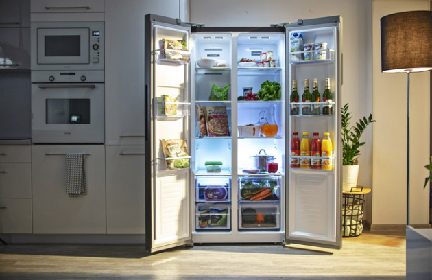 Chladničku LA7383ss díky novému způsobu otevírání dveří umístíte snadno do užších prostor nebo blízko zdi