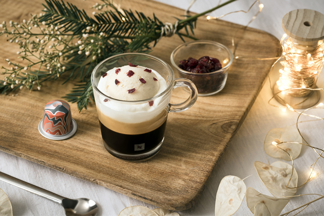 O letošních svátcích oslavte svůj dokonale severský kávový moment s Nespresso.