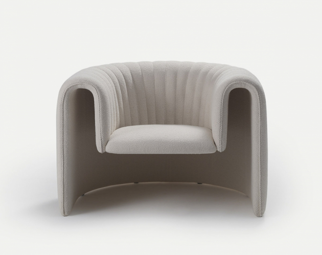 Křeslo Remnant (Sancal) je důmyslnou interpretací již dříve navržené kolekce Core a představuje pomyslnou zbytkovou hmotu, která by byla odpadním materiálem při vysochání původního křesla. 