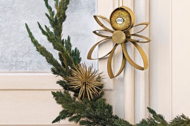Vykouzlete vánoční dekorace s pralinkami Ferrero Rocher