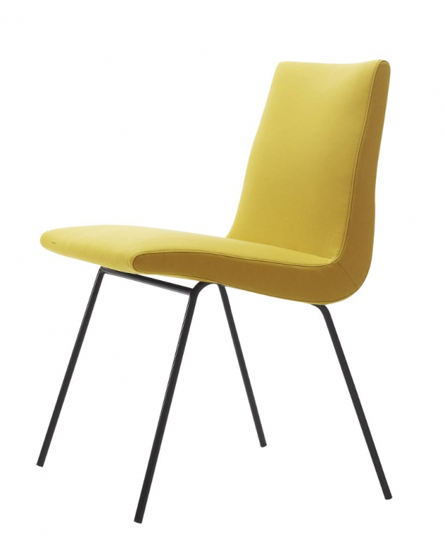 TV (Ligne Roset), design Pierre Paulin, konstrukce z kovu, textilní čalounění, rozměry 83 × 48 × 57 cm, cena od 19 040 Kč, WWW.LIGNE-ROSET.COM