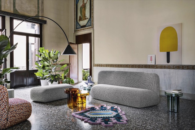 Sofa Botera (Miniforms), design E-ggs, textilie  Torrilana Brionne, více druhů i barev