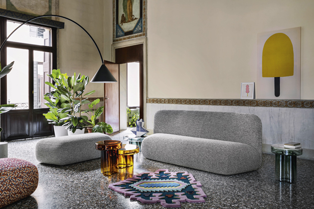 Sofa Botera (Miniforms), design E-ggs, textilie  Torrilana Brionne, více druhů i barev