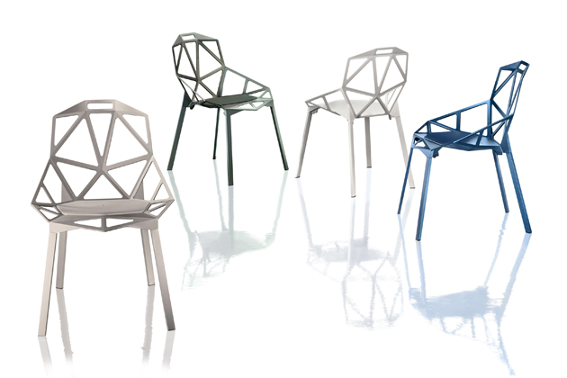 Židle Chair One, design Konstantin Grcic