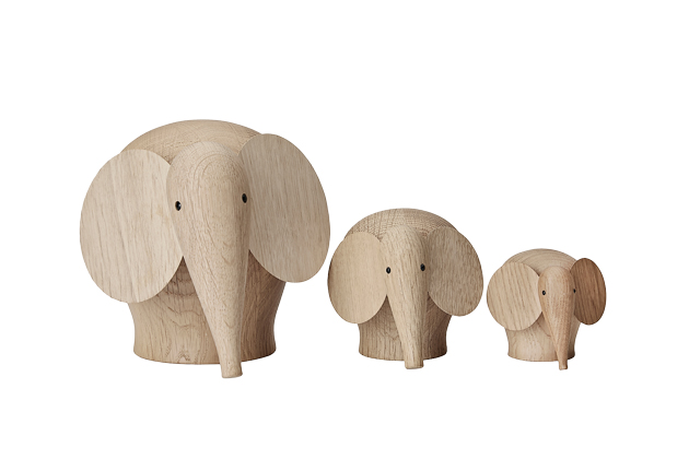 Dekorativní sloni Nunu, design Steffen Juul, z masivního dubu