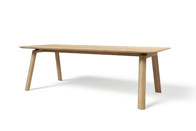 Jídelní stůl Forum, design Leo Čellar, olejovaný dubový masiv, více úprav, cena 62 475 Kč