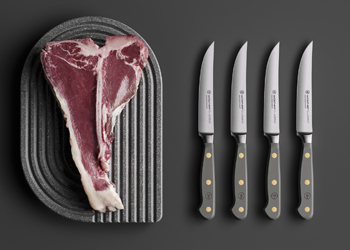 Classic Colour, sada čtyř steakových nožů kovaných z jednoho kusu oceli, ve stylovém provedení Oyster Velvet, cena 6 869 Kč