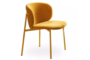 Hug – nadčasová židle s objímacím designem