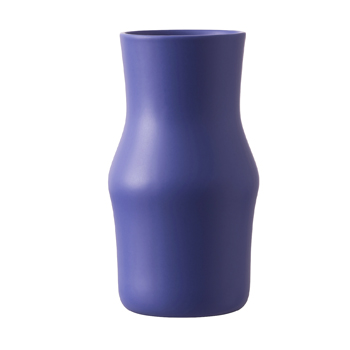 Váza z kolekce Dorotea, vyrobena z vysoce kvalitní keramiky a vyznačuje se elegancí a robustností, Ø 16 cm, výška 28 cm, cena 1 200 Kč 