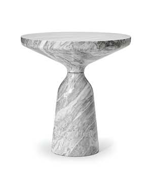Bell, design Sebastian Herkner, materiál mramor Bianco Carrara, rozměry  50 × 53 cm, cena na dotaz 