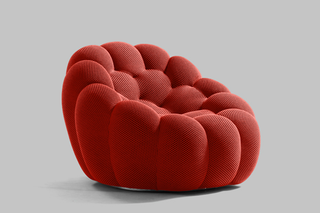 Křeslo Bubble, design Sacha Lakic, rozměr 92 × 68 × 91 cm, cena od 64 493 Kč → www.cskarlin.cz