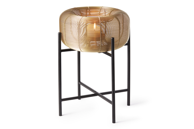 Svícen Balzac small, mosaz, ocel, Ø 33 cm, výška 46 cm, cena 4 507 Kč