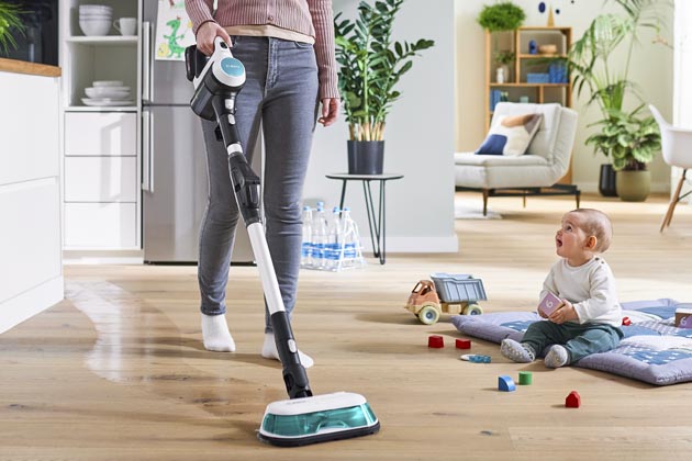 Vysavač BCS712HYG5 3v1, výkonné rotující podložky s utěrkami, bohaté příslušenství, cena 19 190 Kč