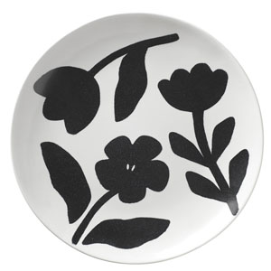 Flora, tal&iacute;ř z&nbsp;ručně malovan&eacute;ho porcel&aacute;nu, průměr 26 cm,  cena 499 Kč 