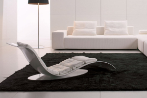 Eli Fly - moderní relaxační křeslo nebo chaise lounge