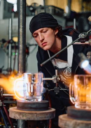 J&aacute;chym Kubů (Kuza), autor půllitru pro Ambiente