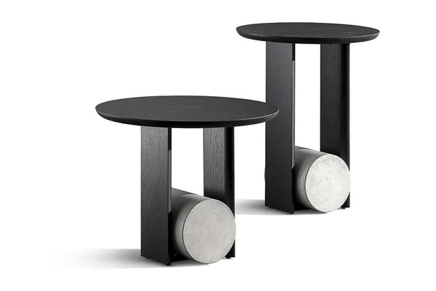 Perspektivní válec V rámci kolekce Element, výška 37 a 49 cm, cena na dotaz.