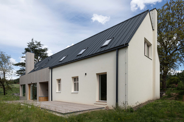 Pod jednou střechou