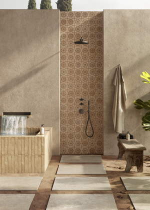 Realstone_Travertino, kolekce obkladů a&nbsp;dlažby v&nbsp;tepl&yacute;ch zemit&yacute;ch t&oacute;nech se strukturou kamene, cena od&nbsp;999&thinsp;Kč/m2 