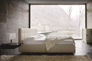 Box – luxusní postel s vysokým čalouněným čelem