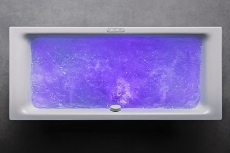 Body &amp; Soul, hydromas&aacute;žn&iacute; vana se samostatně ovladateln&yacute;mi bočn&iacute;mi a&nbsp;podlahov&yacute;mi tryskami a LED osvětlen&iacute;m s&nbsp;b&iacute;l&yacute;m a&nbsp;barevn&yacute;m světlem, cena na&nbsp;dota