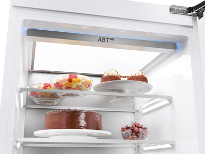 Skř&iacute;ňov&yacute; mraz&aacute;k Haier ID Titanium Series 6 HUT7518EWF, 44 990 Kč