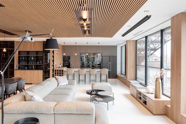 Profesionálním propojením dvou prostorů vzniklo prémiové a elegantní bydlení