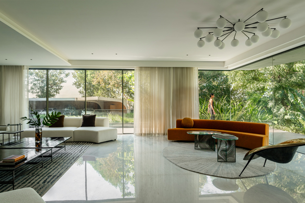 Nine X Nine: bydlen&iacute; v př&iacute;rodě