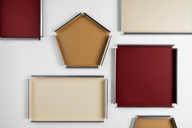 S kolekcí Garçon trays proměnil designér Rodolfo Dordoni samotný akt servírování v estetický zážitek.