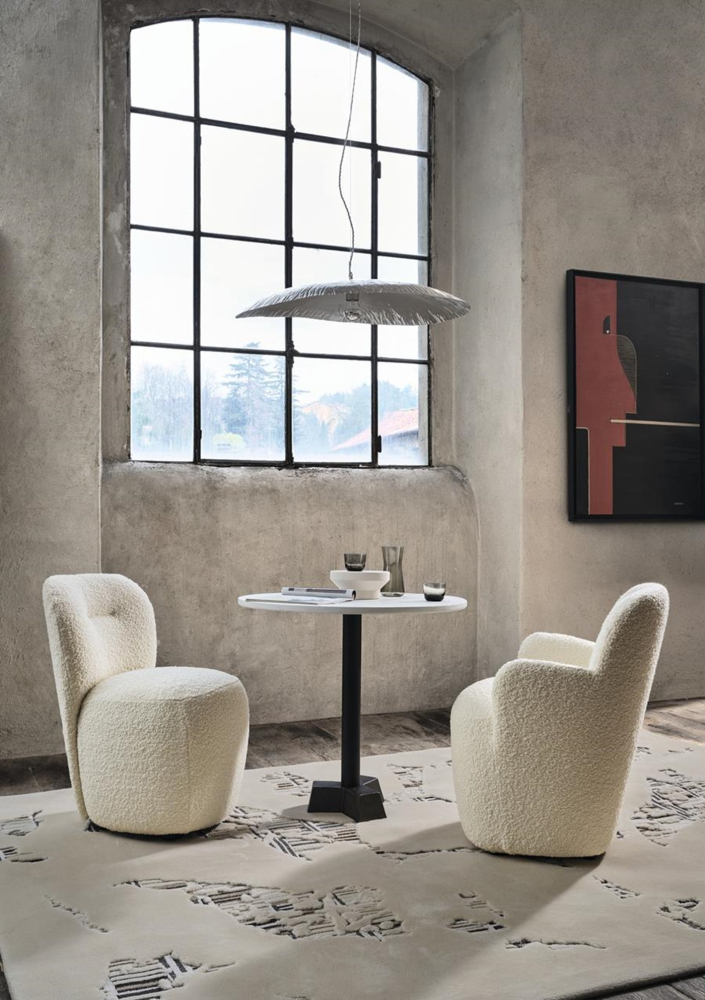 Loll roz&scaron;iřuje svůj koncept mezi stolov&aacute;n&iacute;m