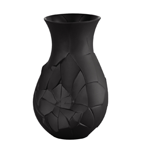 V&aacute;za Phases, porcel&aacute;n, čern&aacute; matn&aacute;, orientačn&iacute; cena 4&nbsp;700&nbsp;Kč 
