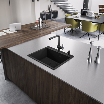 Dřez Maris MGR 610-54 FTL, materi&aacute;l Fragranit, matn&aacute; čern&aacute;, horn&iacute; mont&aacute;ž, až pět m&iacute;st  v&nbsp;zadn&iacute;m lemu pro vyvrt&aacute;n&iacute; otvorů pro př&iacute;slu&scaron;enstv&iacute;, cena 7&nbsp;260&nbsp;Kč, baterie Active New FN 6110.901 (Franke), matn&aacute; čern&aacute;, vytahovac&iacute; koncovka, regulace sprcha/proud, technologie pro &uacute;sporu vody, eco kartu&scaron;e, cena 10&nbsp;648&nbsp;Kč, d&aacute;vkovač sapon&aacute;tu Active, matn&aacute; čern&aacute;, objem 0,3 l, cena 3&nbsp;267&nbsp;Kč 