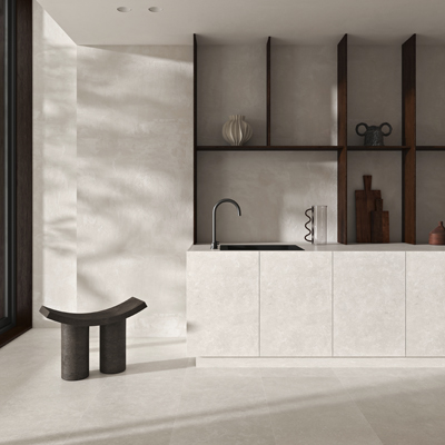 Less, kuchyň s&nbsp;obkladem imituj&iacute;c&iacute;m vzhled v&aacute;pence, obklady jsou dostupn&eacute; v&nbsp;bohat&eacute; &scaron;k&aacute;le form&aacute;tů a&nbsp;ve čtyřech odst&iacute;nech, cena na dotaz 