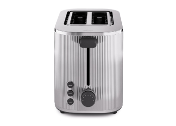 Bernadotte (), toustovač s&nbsp;typick&yacute;m r&yacute;hovan&yacute;m povrchem inspirovan&yacute; ikonickou kolekc&iacute; n&aacute;dob&iacute; Sigvarda Bernadotta, nerezavěj&iacute;c&iacute; ocel, cena 5&nbsp;069&nbsp;Kč 