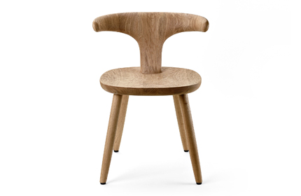 Židle Bunna Design Naoto Fukasawa, rozměry 54 &times; 51 &times;&nbsp;72 cm, cena od 43 167 Kč