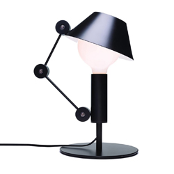 Stoln&iacute; lampa Mr. Light, design Javier Mariscal, lakovan&yacute; kov a&nbsp;hlin&iacute;k, v&yacute;&scaron;ka 37 cm,  cena 15 300 Kč 