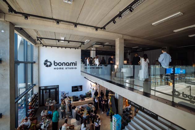Bonami otev&iacute;r&aacute; největ&scaron;&iacute; prodejnu ve sv&eacute; historii. Ve Vysočanech vzniklo Bonami Home Studio na 1000 m&sup2;