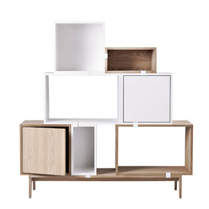 Variabiln&iacute; policov&yacute; syst&eacute;m Stacked, design JDS Architects, cena od 4&nbsp;290&nbsp;Kč  za modul 