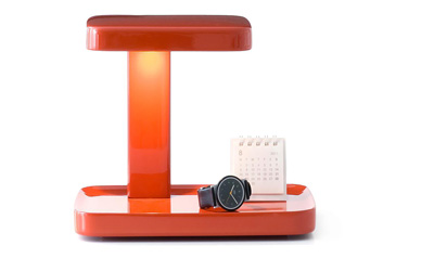 Stoln&iacute; lampa Piani, plast, hlin&iacute;k&nbsp;a&nbsp;plexisklo, rozměry 20 &times; 26,4 cm, cena od 5 755&nbsp;Kč 